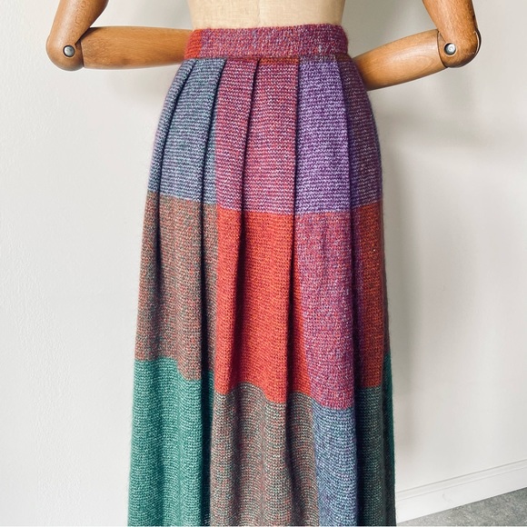 *RARE* Vintage Missoni Skirt - Picture 6 of 11